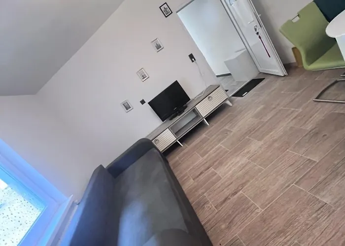 Top6 Fuer Max 3personen 1eb1db شقة *