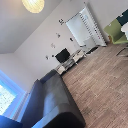 Top6 Fuer Max 3personen 1eb1db Apartamento *